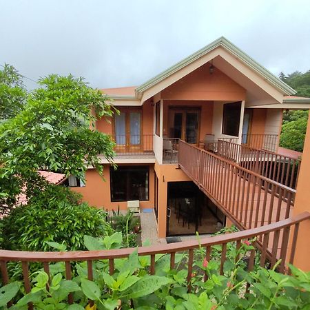 Mi Casa Su Casa Monteverde ภายนอก รูปภาพ