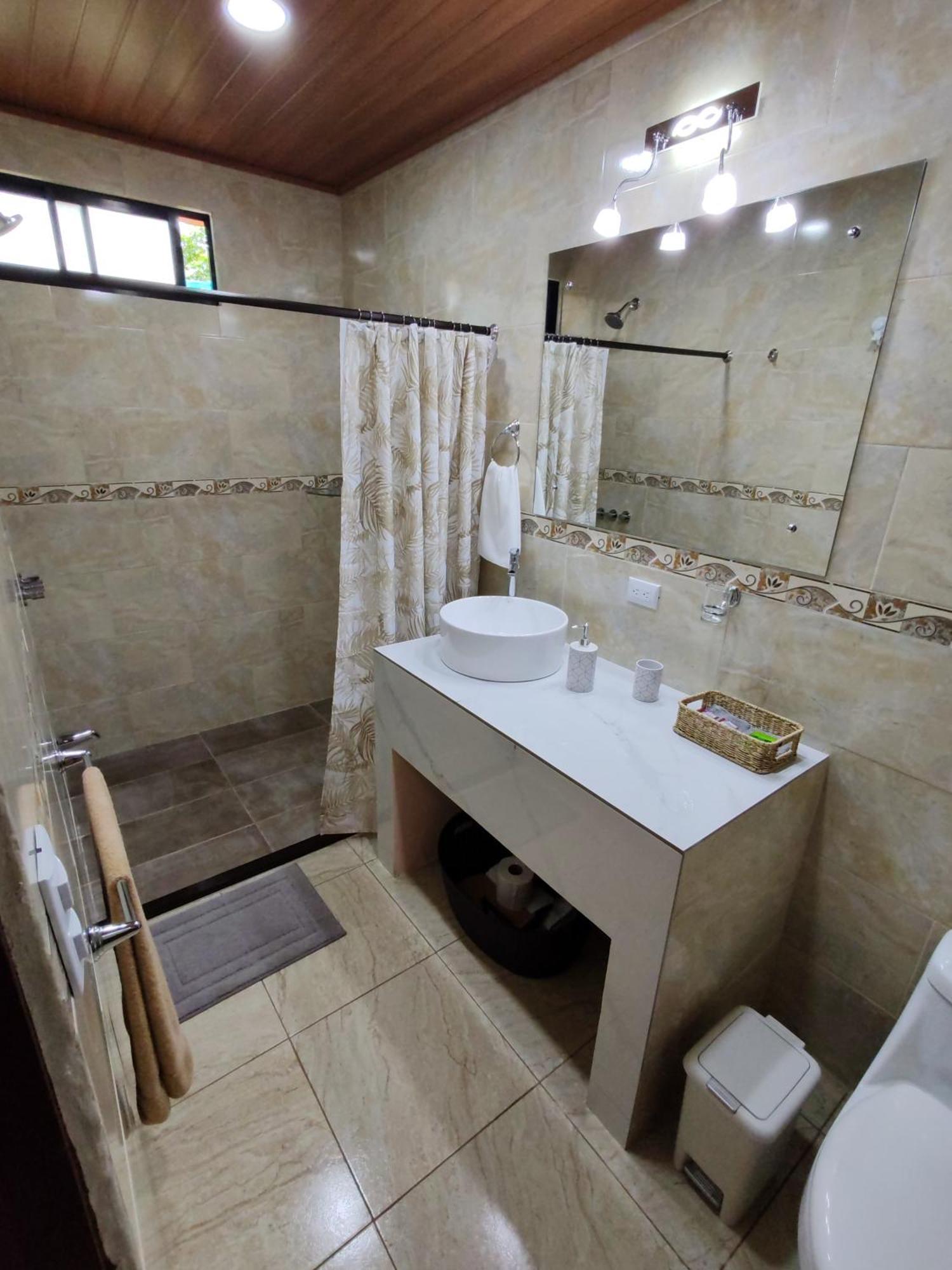 Mi Casa Su Casa Monteverde ภายนอก รูปภาพ