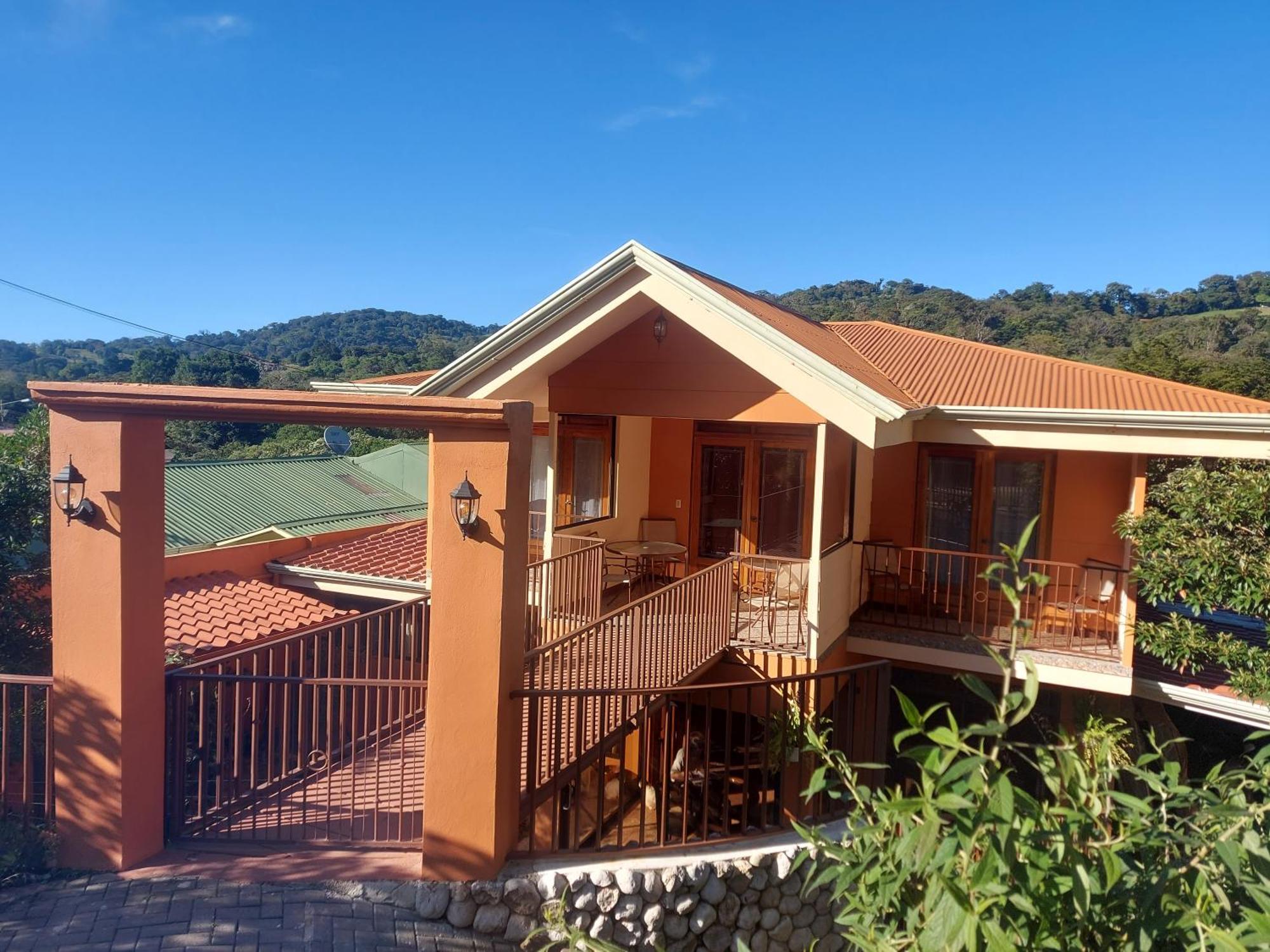 Mi Casa Su Casa Monteverde ภายนอก รูปภาพ