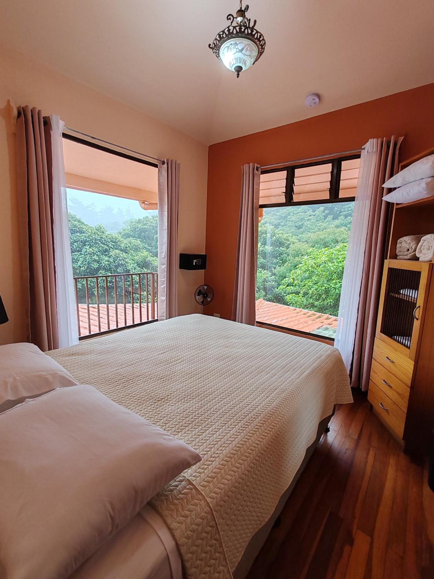 Mi Casa Su Casa Monteverde ภายนอก รูปภาพ