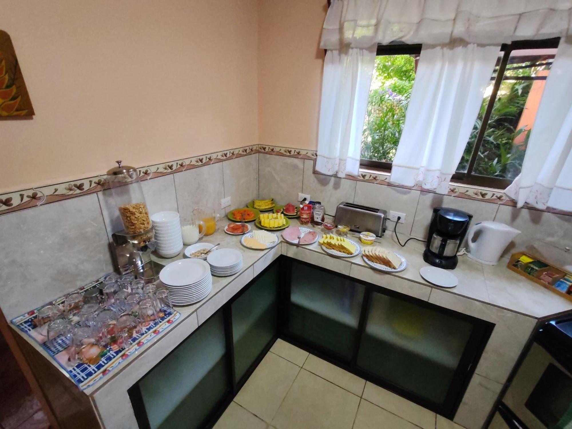 Mi Casa Su Casa Monteverde ภายนอก รูปภาพ